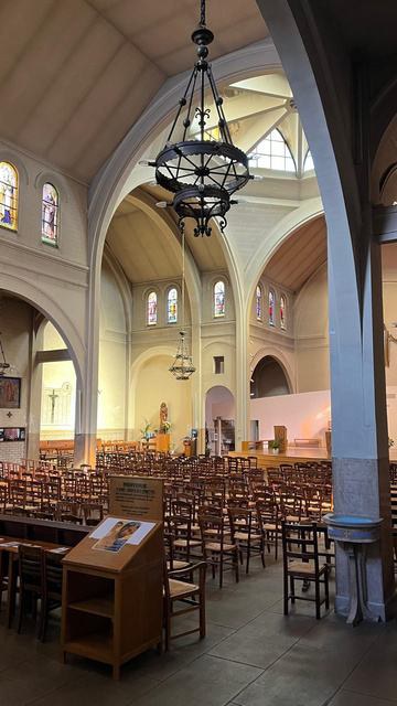 La nef de l’église Saint-Joseph des Épinettes